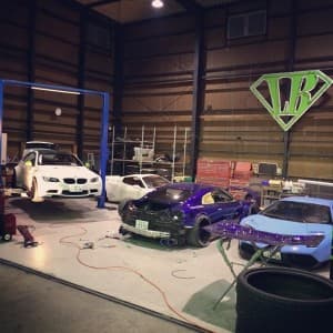 Air Lift in Japan - the dream garage?